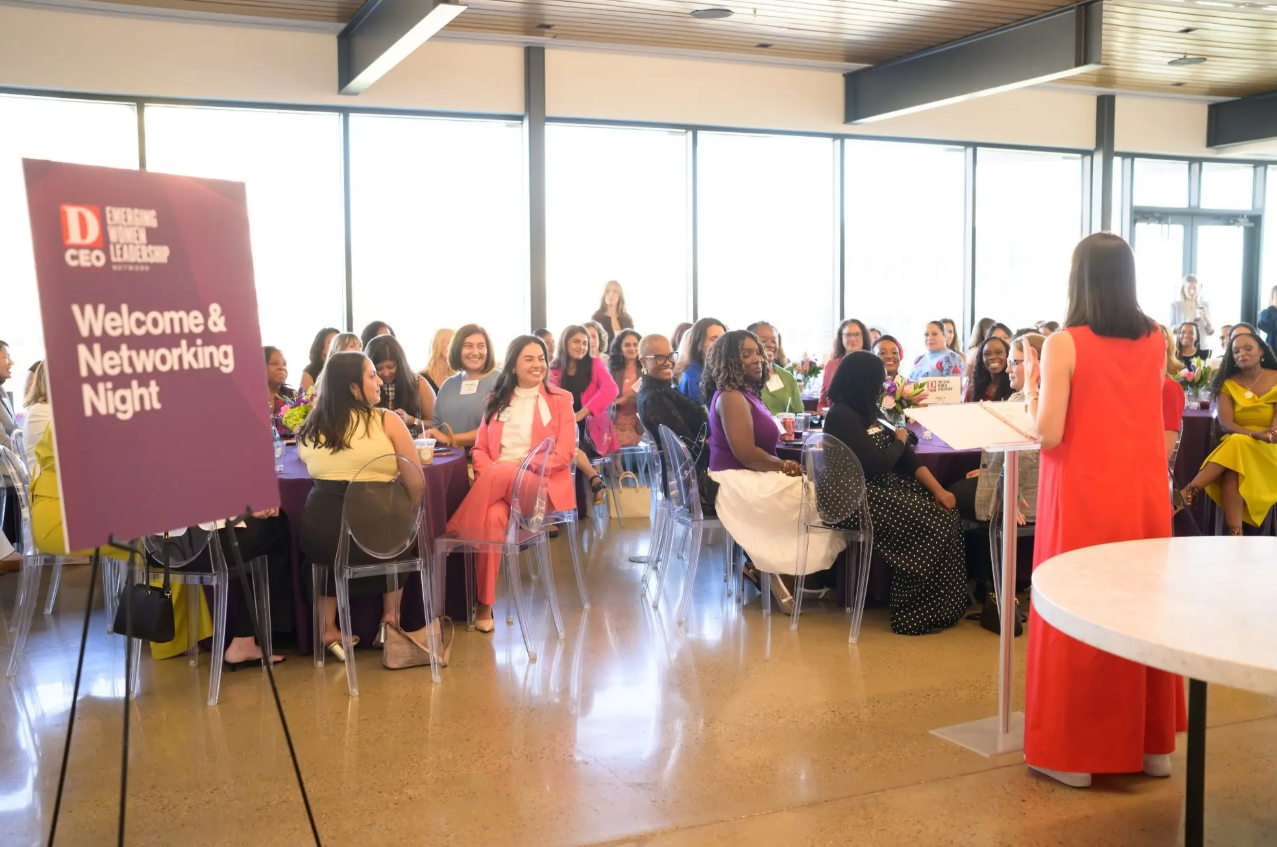Welcome & Networking Night at the D CEO Emerging Women Leadership event, guests seated at round tables